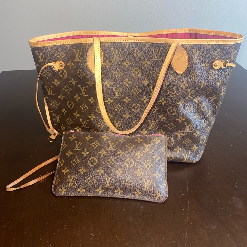Louis Vuitton Neverfull MM